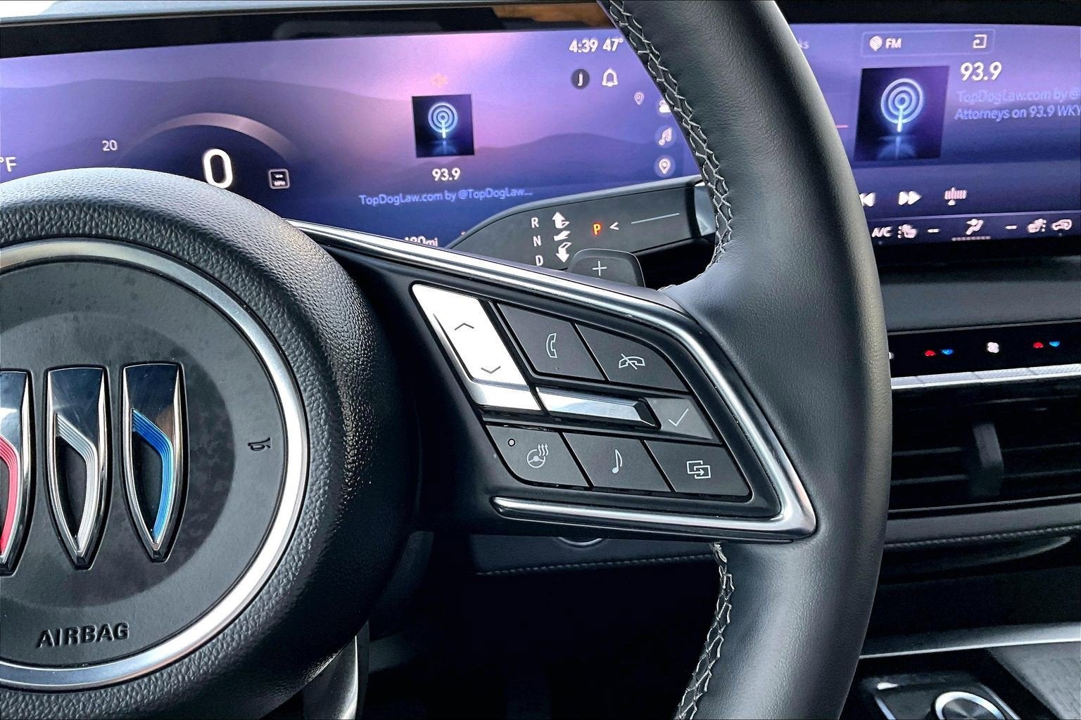 2025 Buick Enclave Preferred