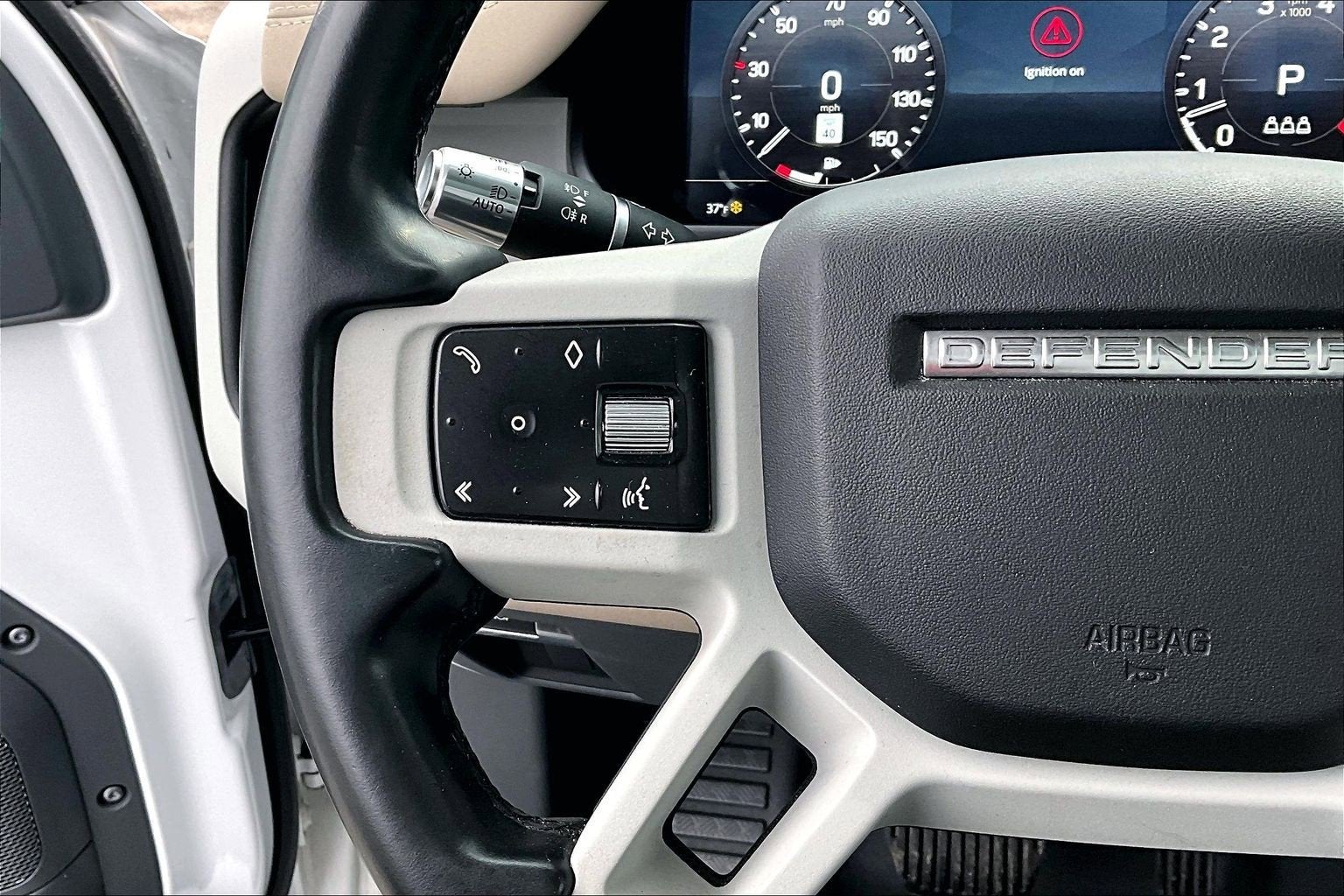 2022 Land Rover Defender SE