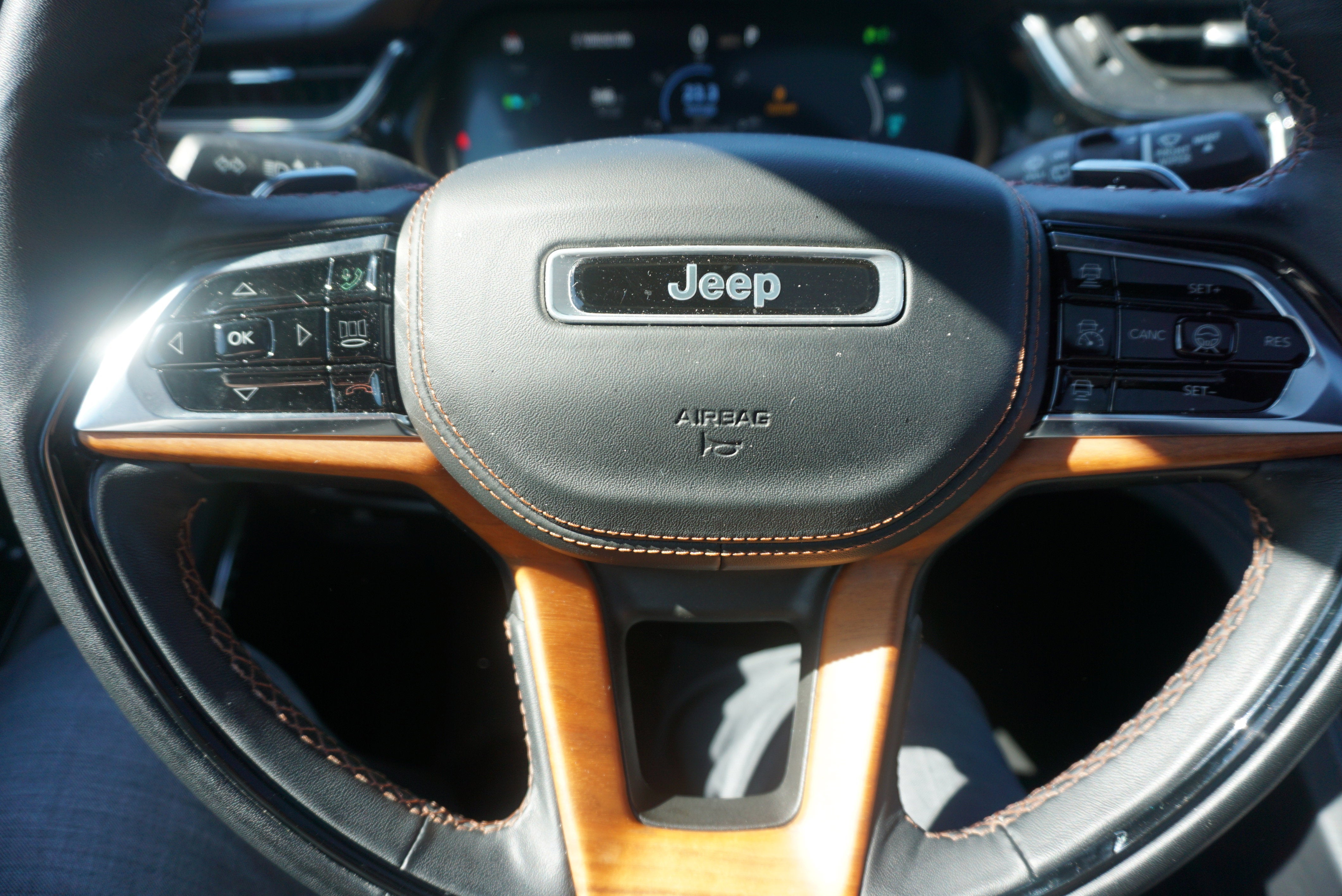 2023 Jeep Grand Cherokee 4xe Summit Reserve