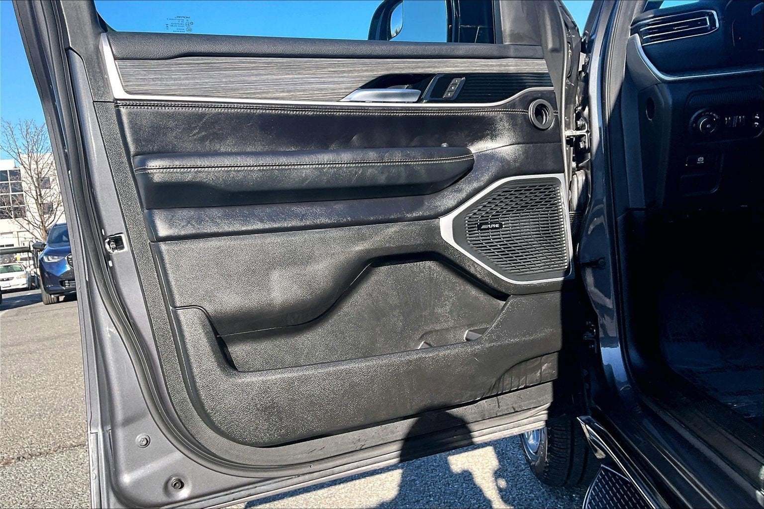 2024 Jeep Wagoneer L Series II