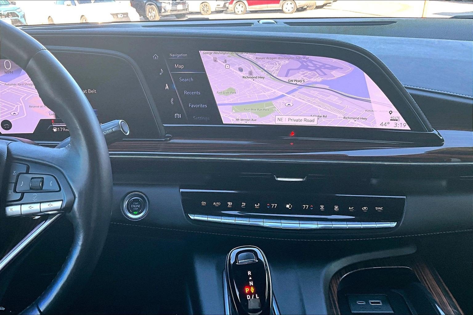 2024 Cadillac Escalade ESV 4WD Premium Luxury