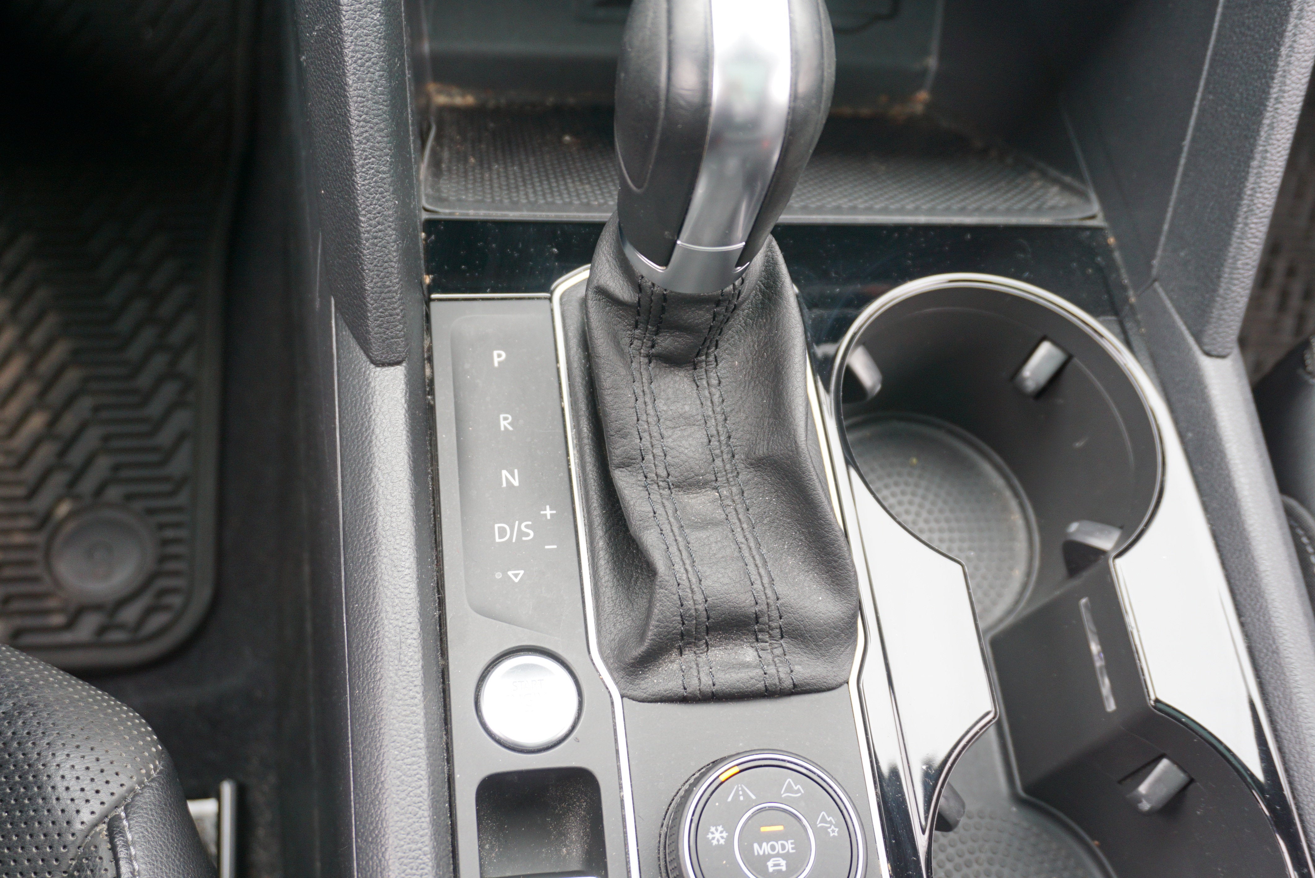 2019 Volkswagen Atlas 3.6L V6 SEL Premium