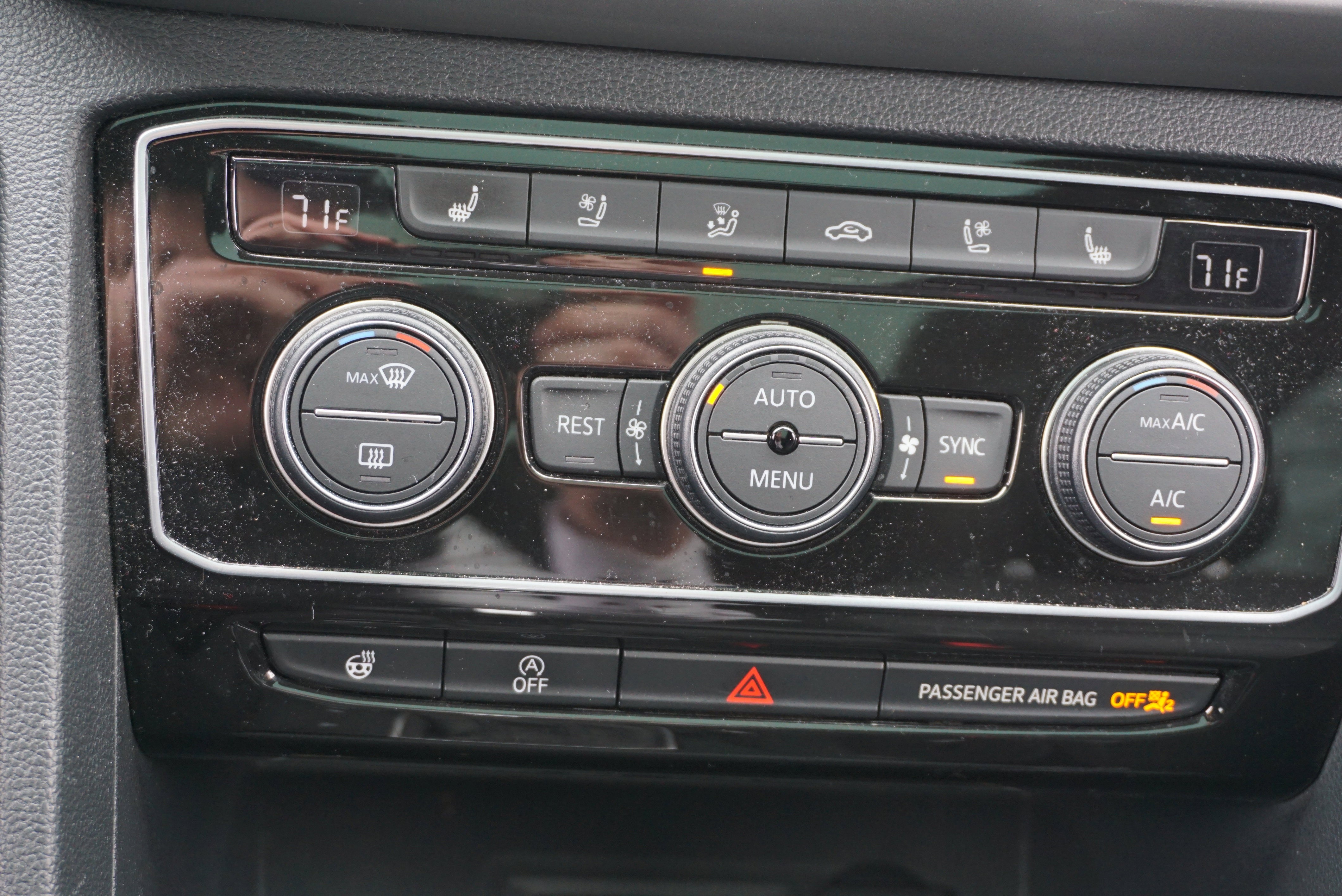 2019 Volkswagen Atlas 3.6L V6 SEL Premium