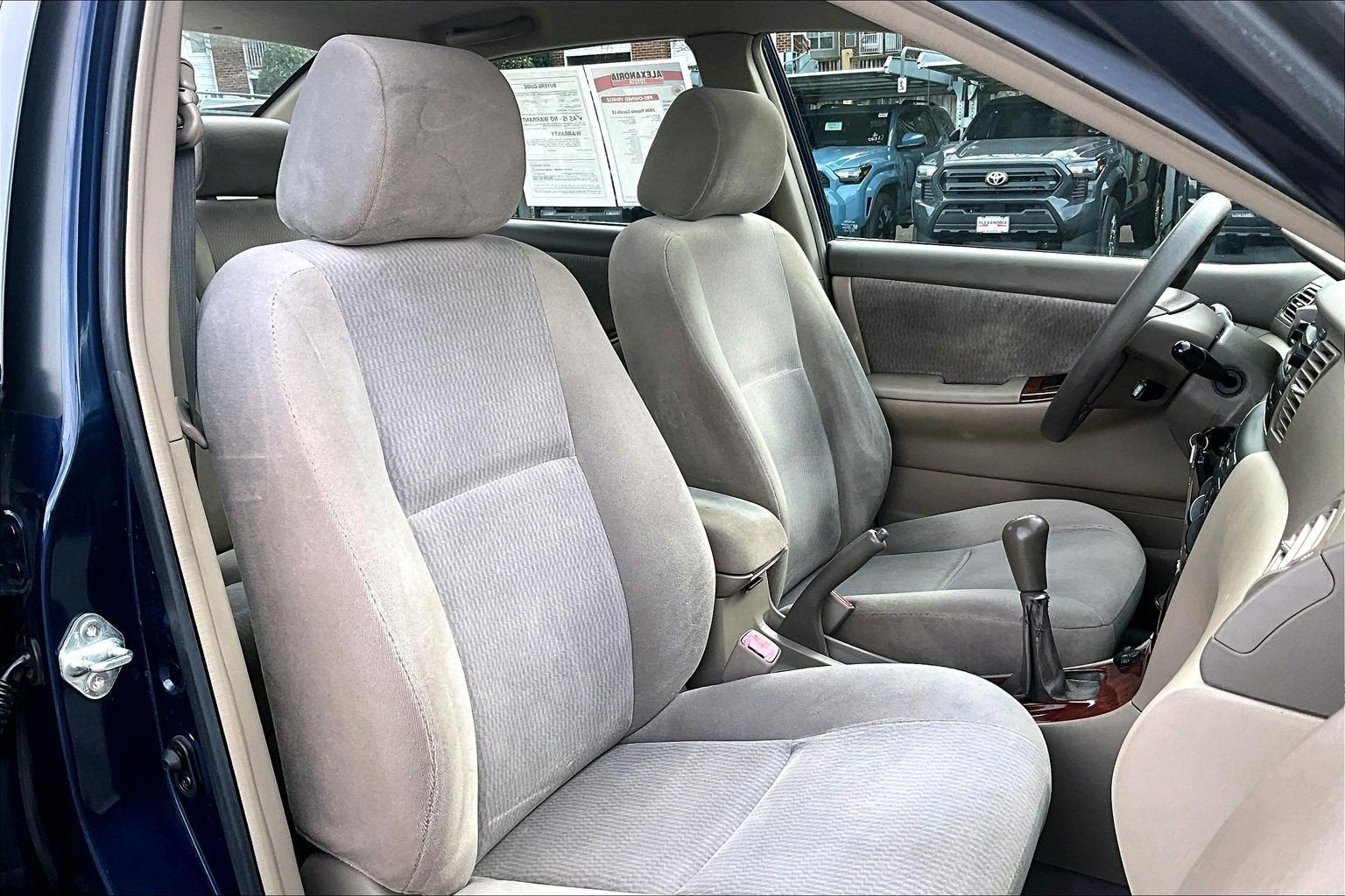 2006 Toyota Corolla LE