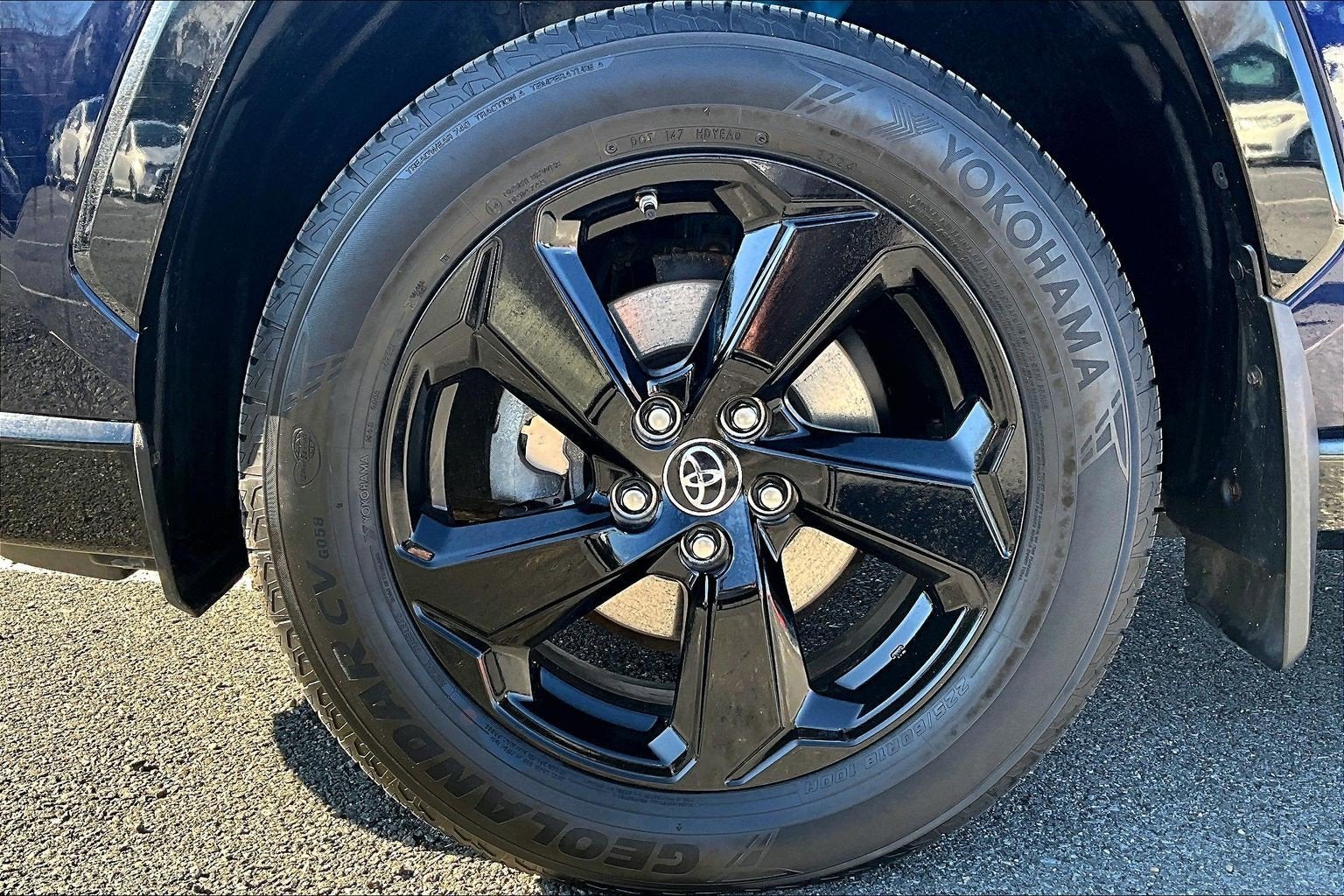 2019 Toyota RAV4 Hybrid XSE