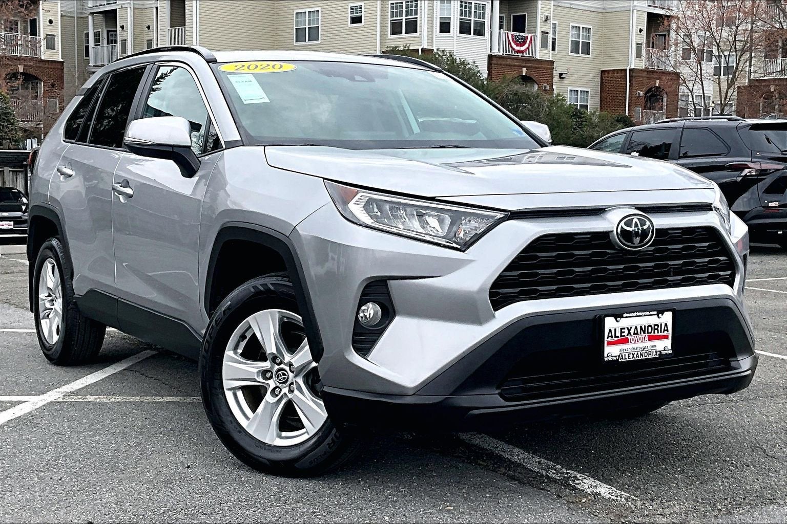 2020 Toyota RAV4 XLE