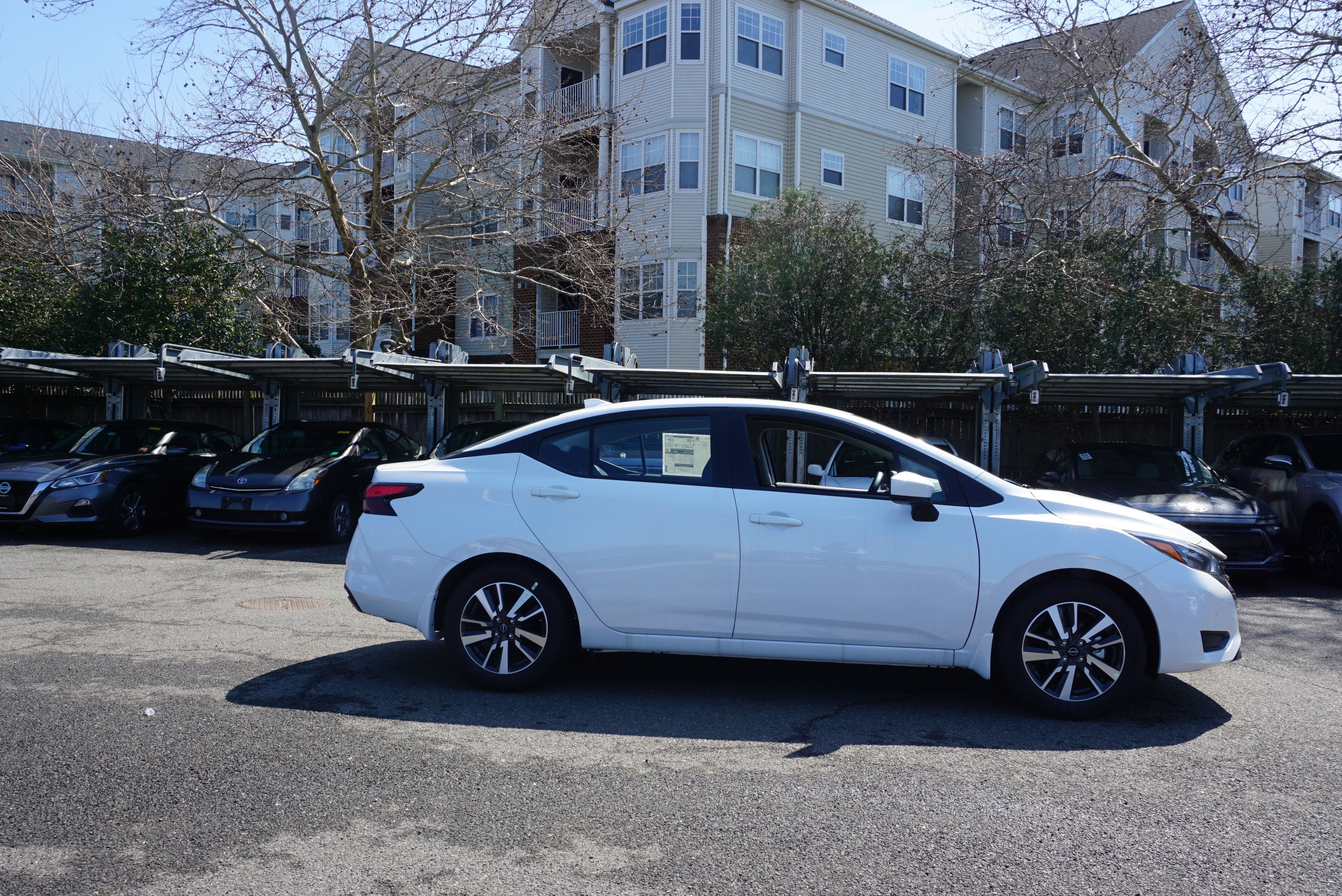 2025 Nissan Versa SV