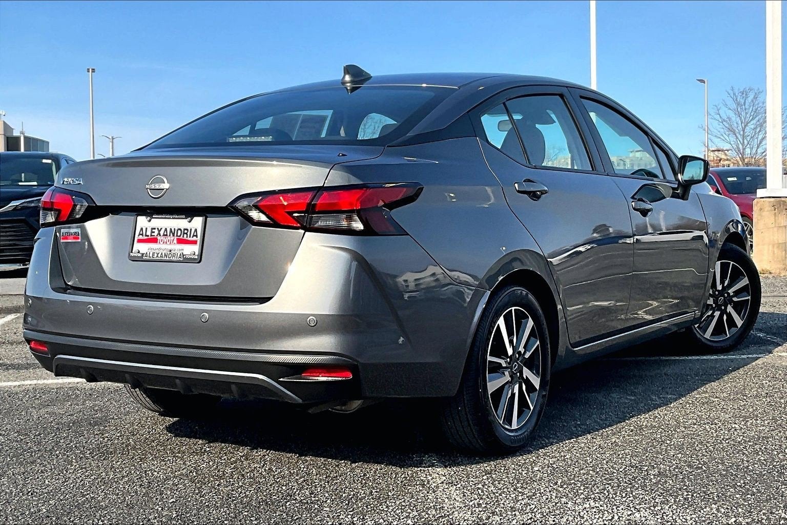 2025 Nissan Versa SV