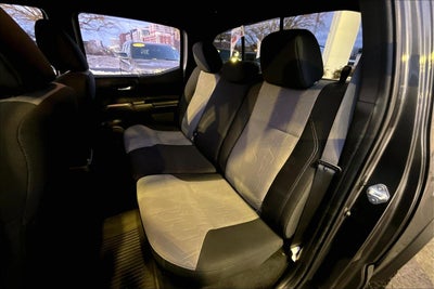 2022 Toyota Tacoma 4WD TRD Off Road