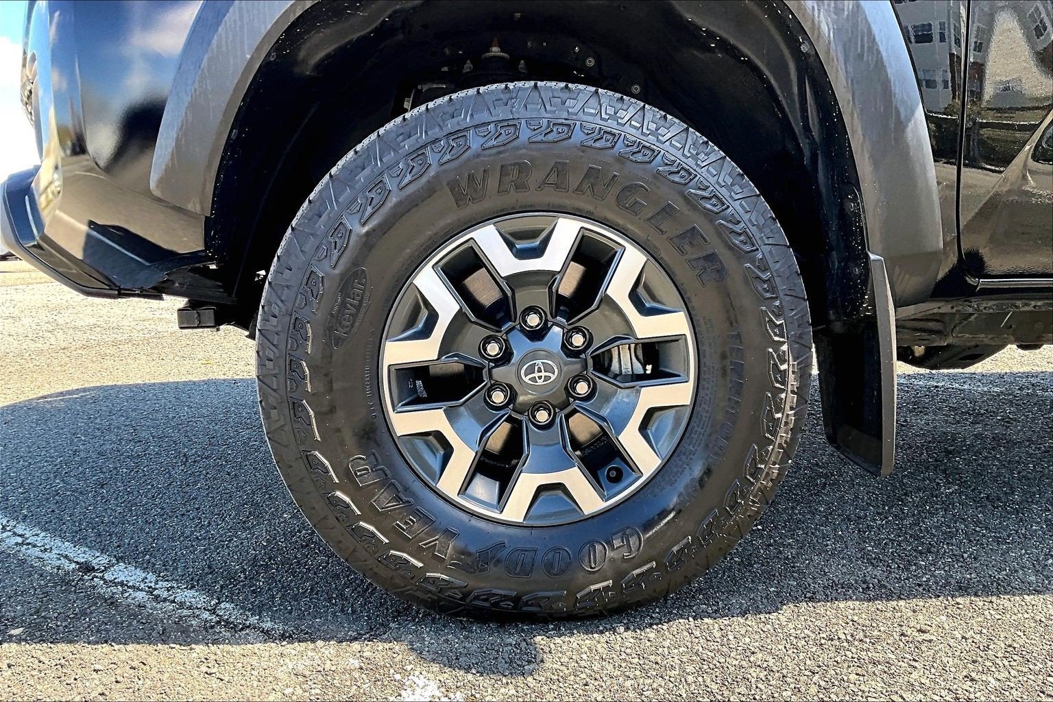 2023 Toyota Tacoma 4WD TRD Off Road