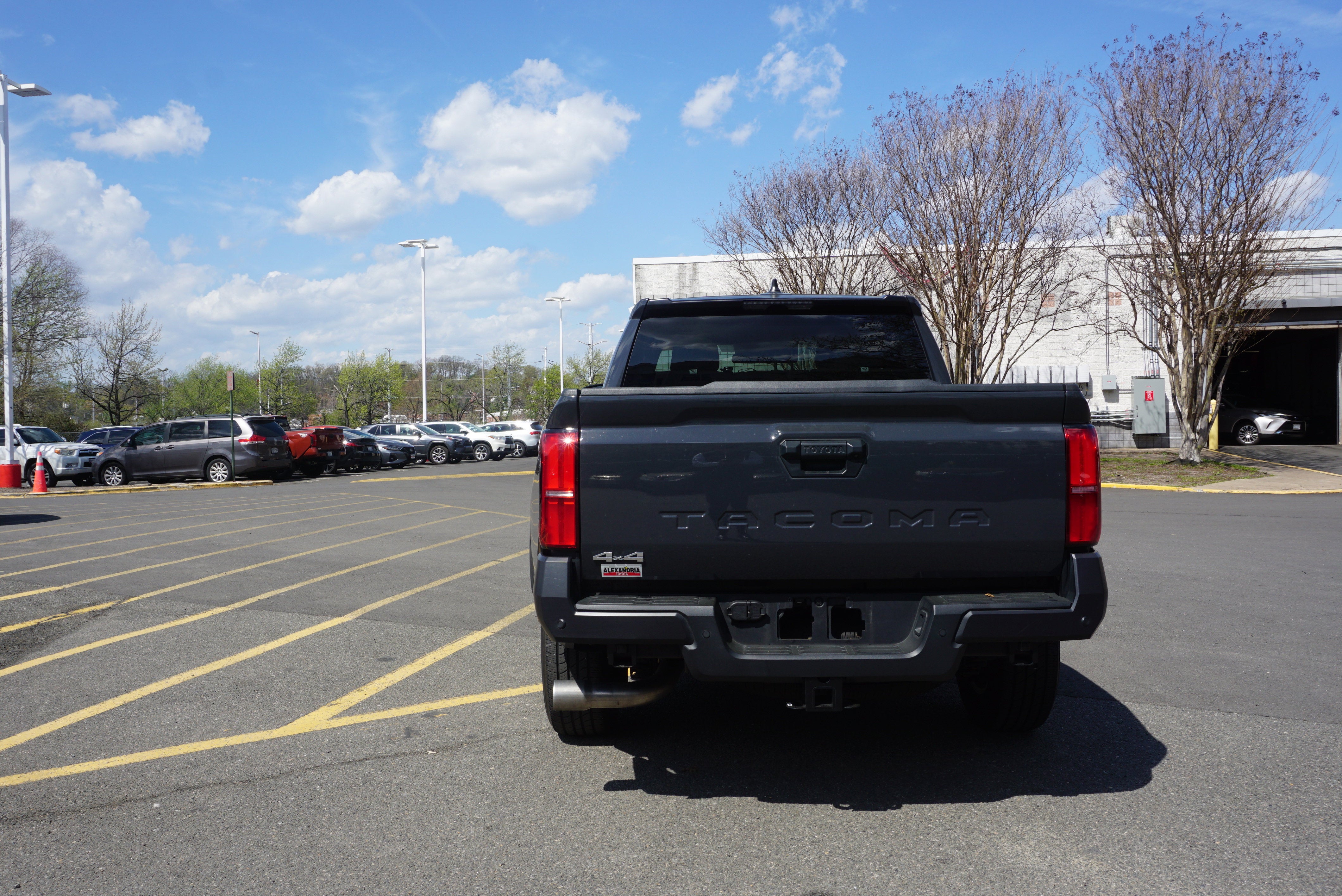 2025 Toyota Tacoma 4WD SR