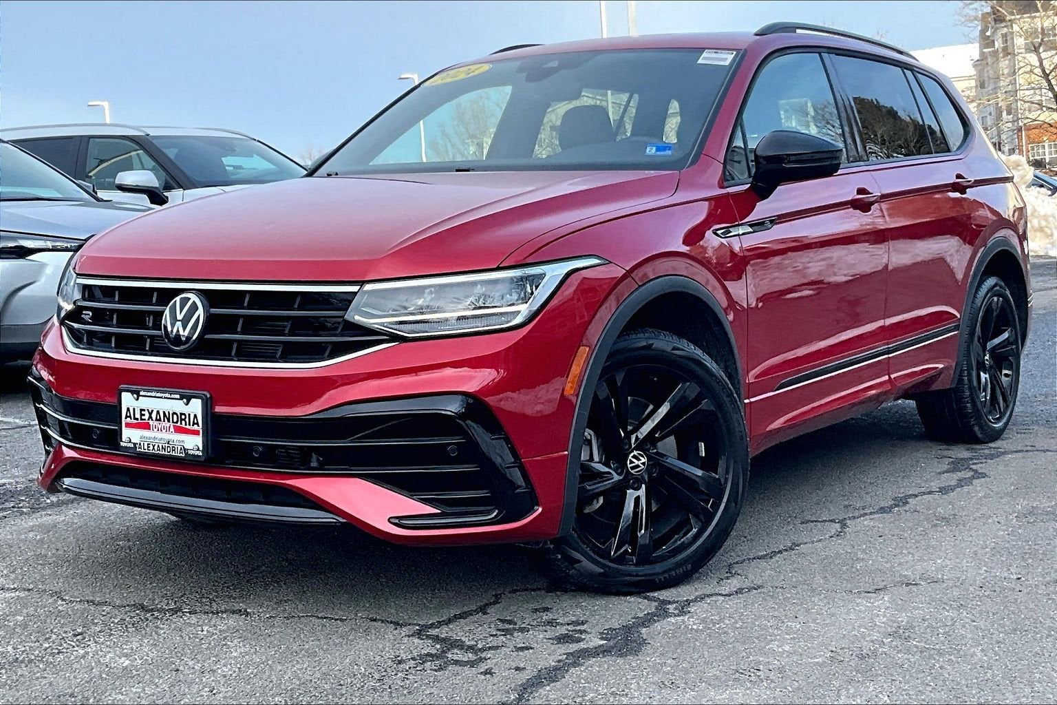2024 Volkswagen Tiguan SE R-Line Black