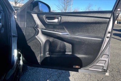 2017 Toyota Camry SE