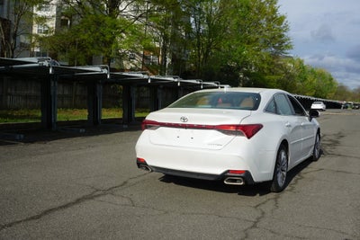 2019 Toyota Avalon Base