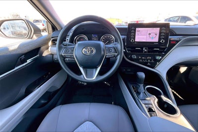 2023 Toyota Camry Hybrid LE