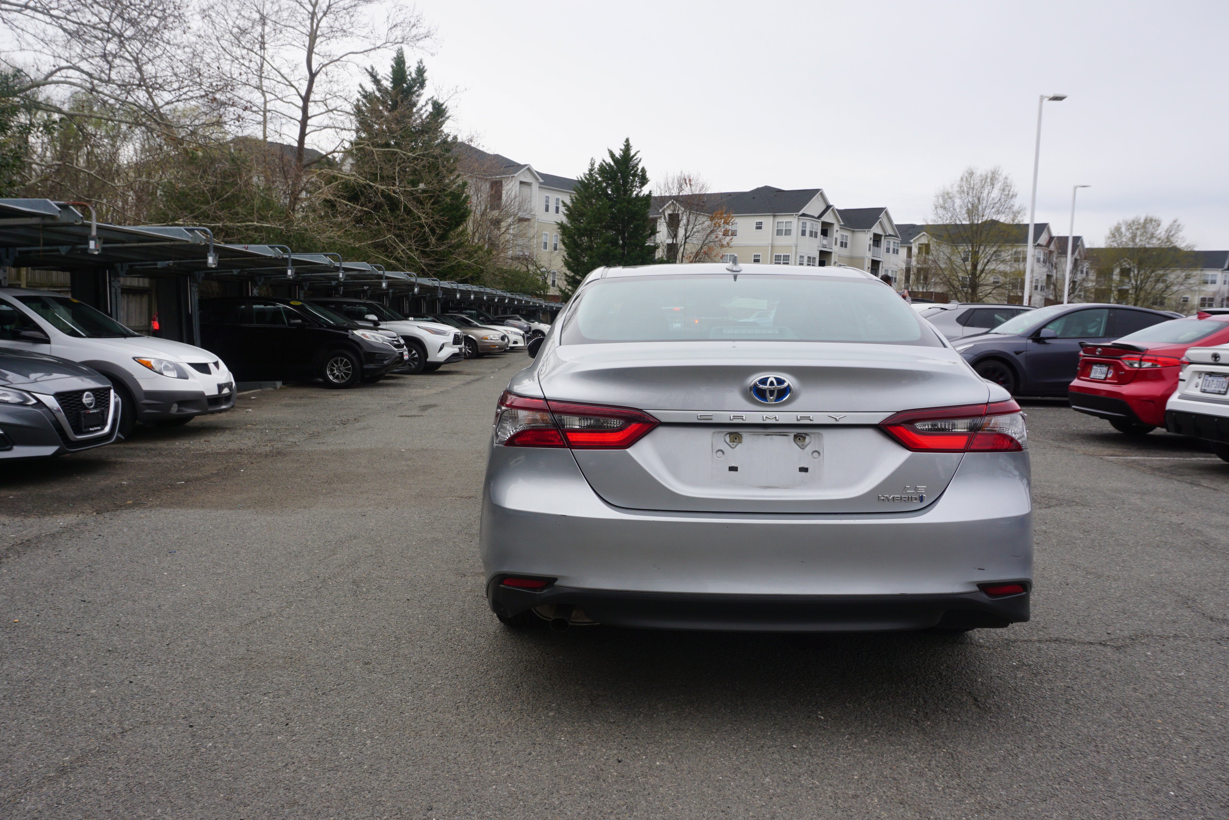2024 Toyota Camry Hybrid LE