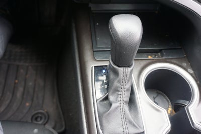 2024 Toyota Camry Hybrid LE