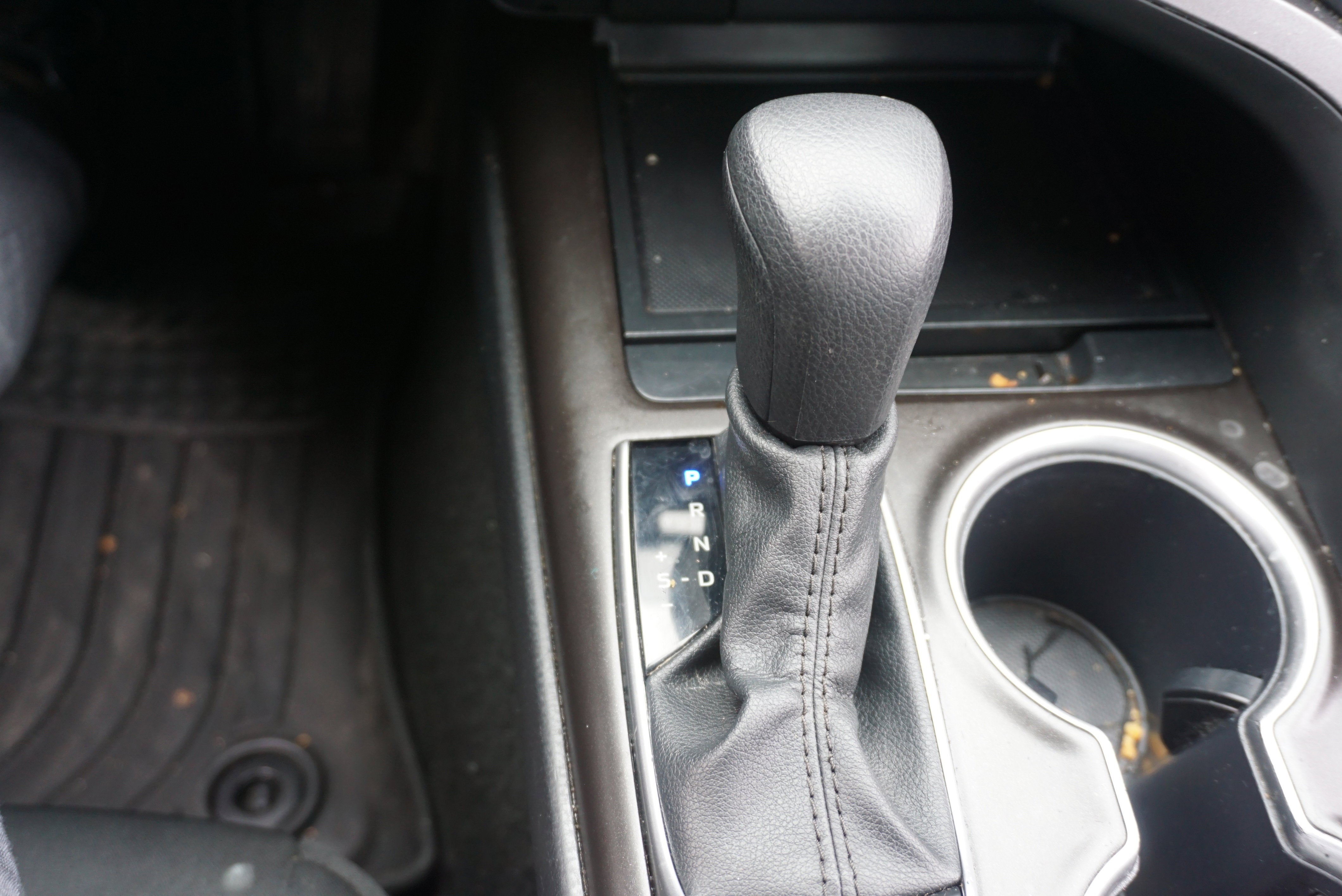 2024 Toyota Camry Hybrid LE