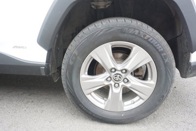 2022 Toyota RAV4 Hybrid LE