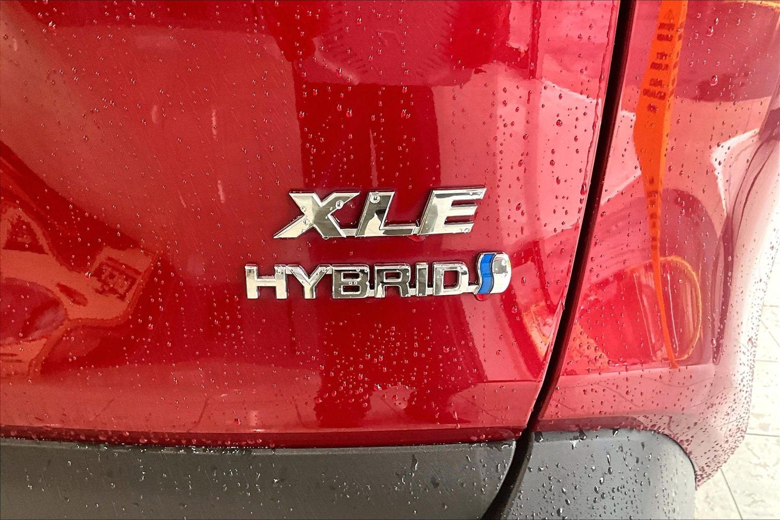 2023 Toyota RAV4 Hybrid XLE