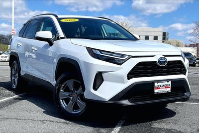 2022 Toyota RAV4 Hybrid XLE