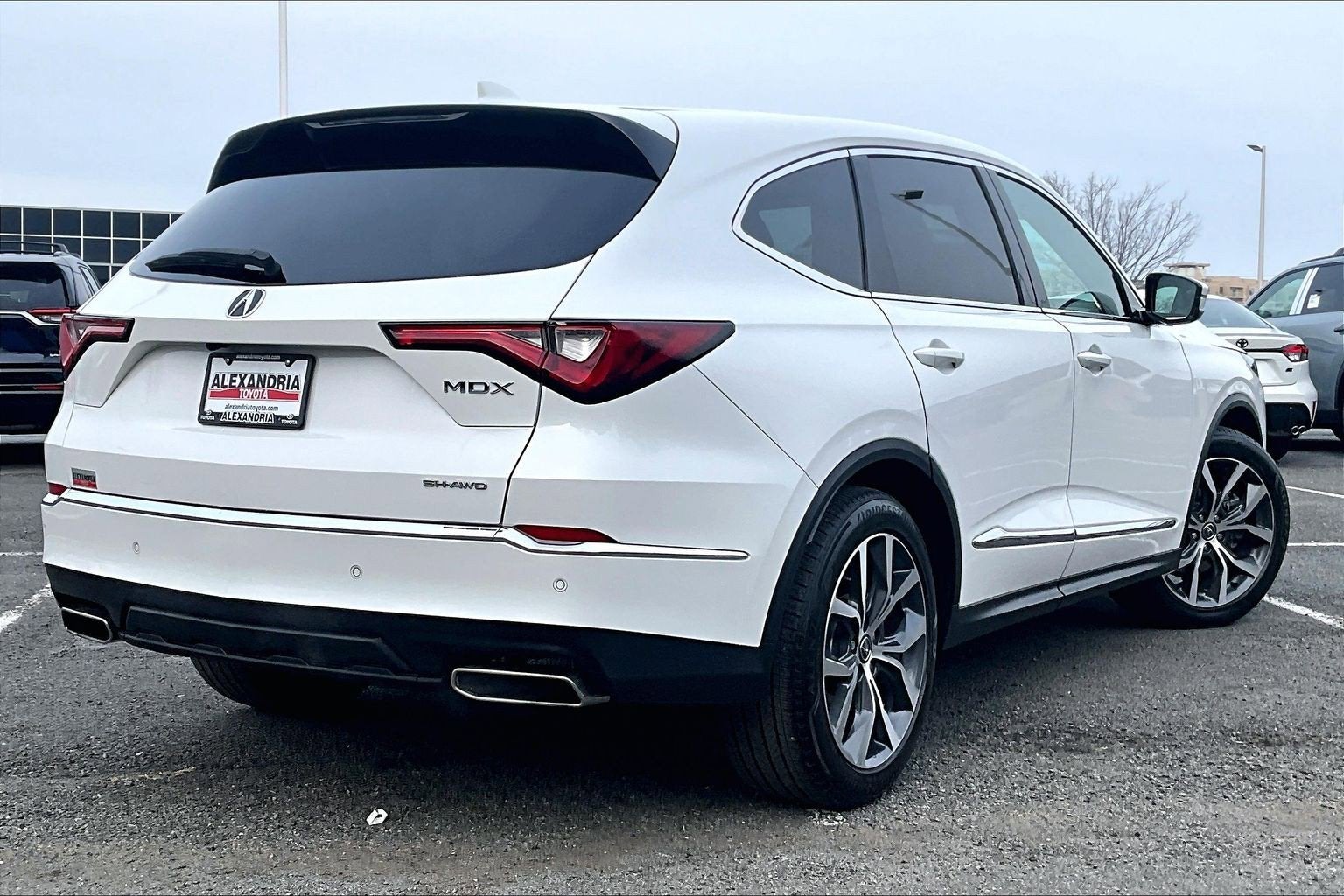 2023 Acura MDX w/Technology Package