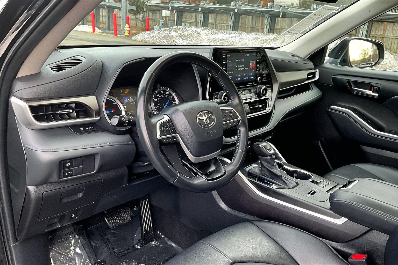 2022 Toyota Highlander Hybrid XLE