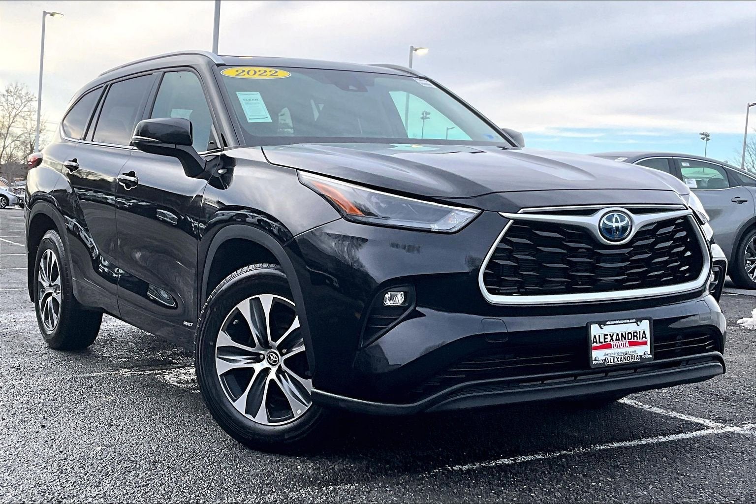 2022 Toyota Highlander Hybrid XLE