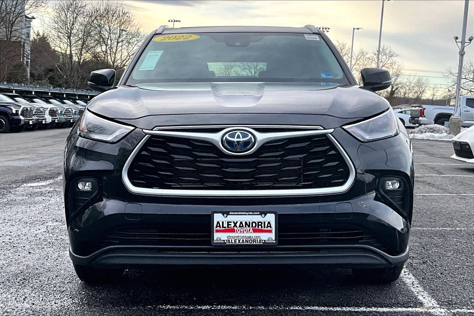 2022 Toyota Highlander Hybrid XLE