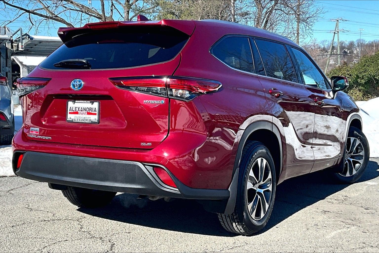 2022 Toyota Highlander Hybrid XLE