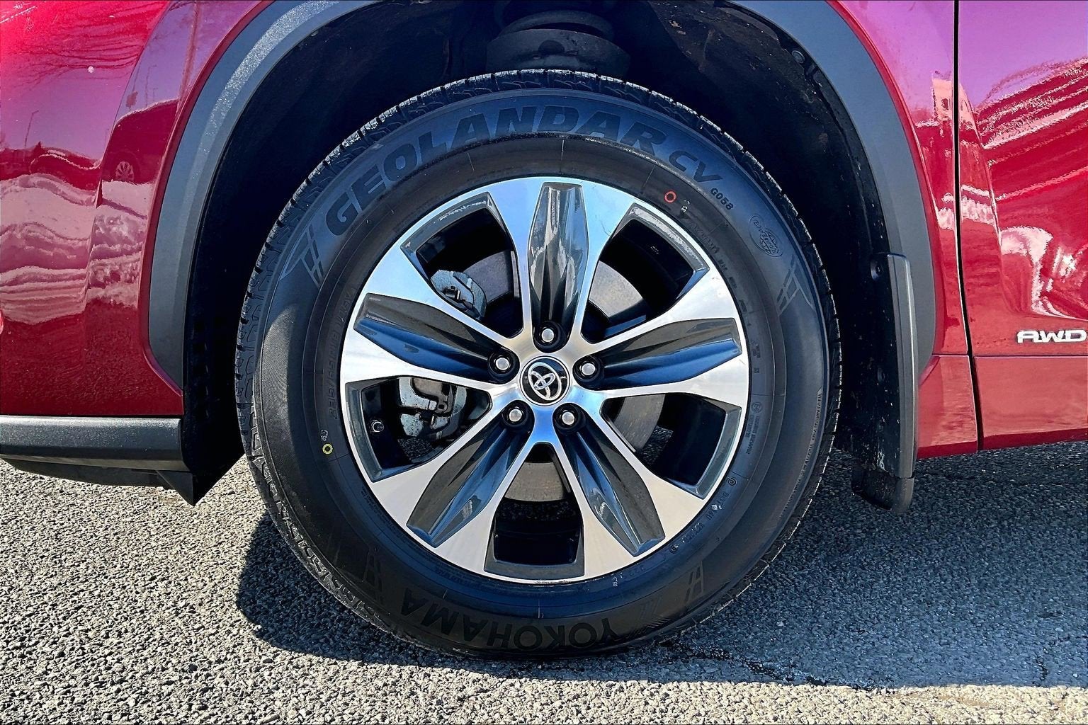 2022 Toyota Highlander Hybrid XLE