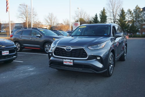 2021 Toyota Highlander Hybrid XLE