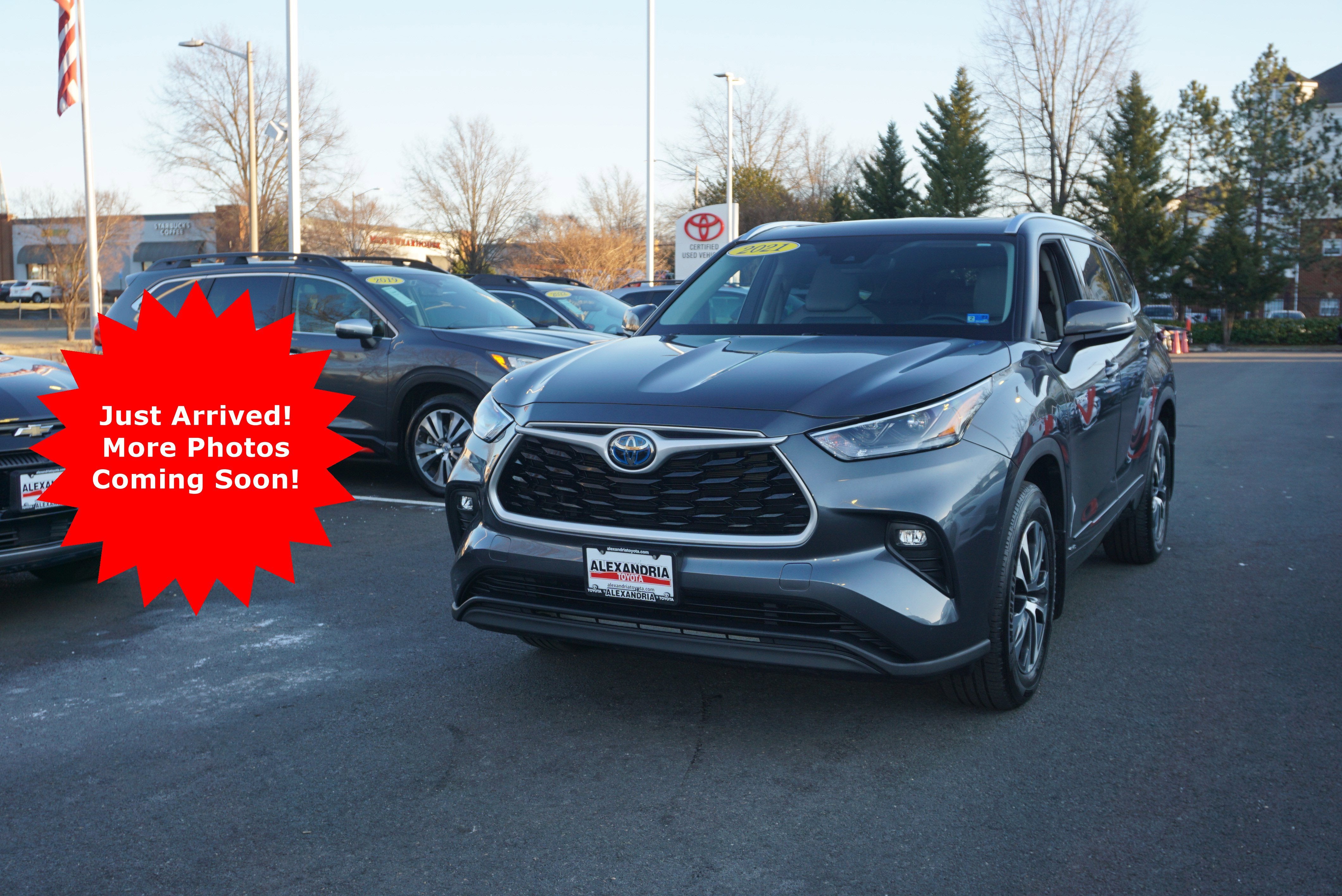 2021 Toyota Highlander Hybrid XLE