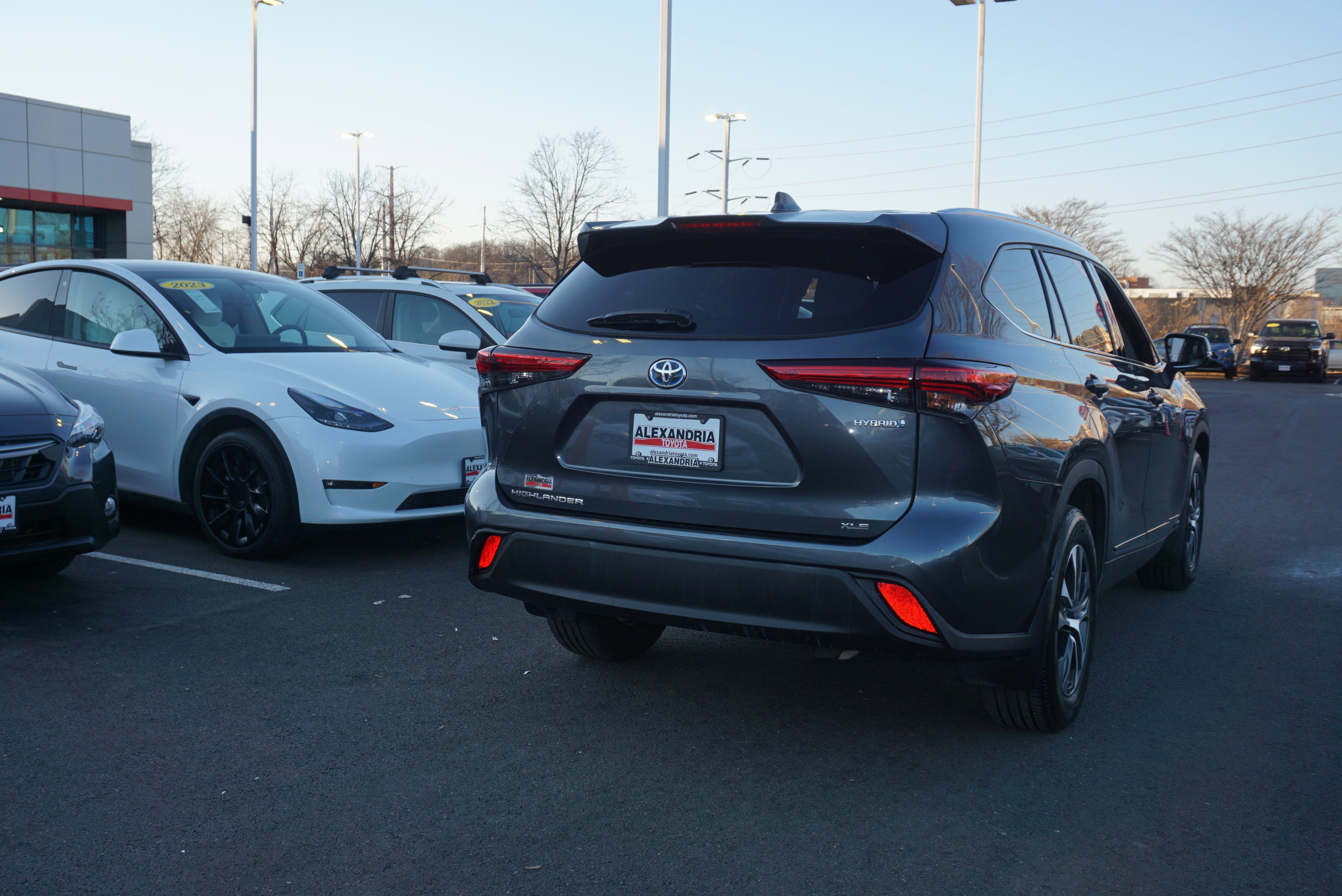 2021 Toyota Highlander Hybrid XLE
