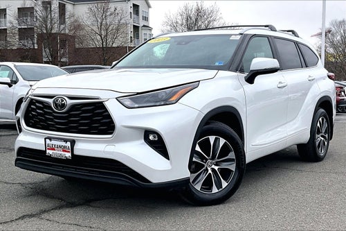 2023 Toyota Highlander XLE