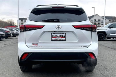 2023 Toyota Highlander XLE