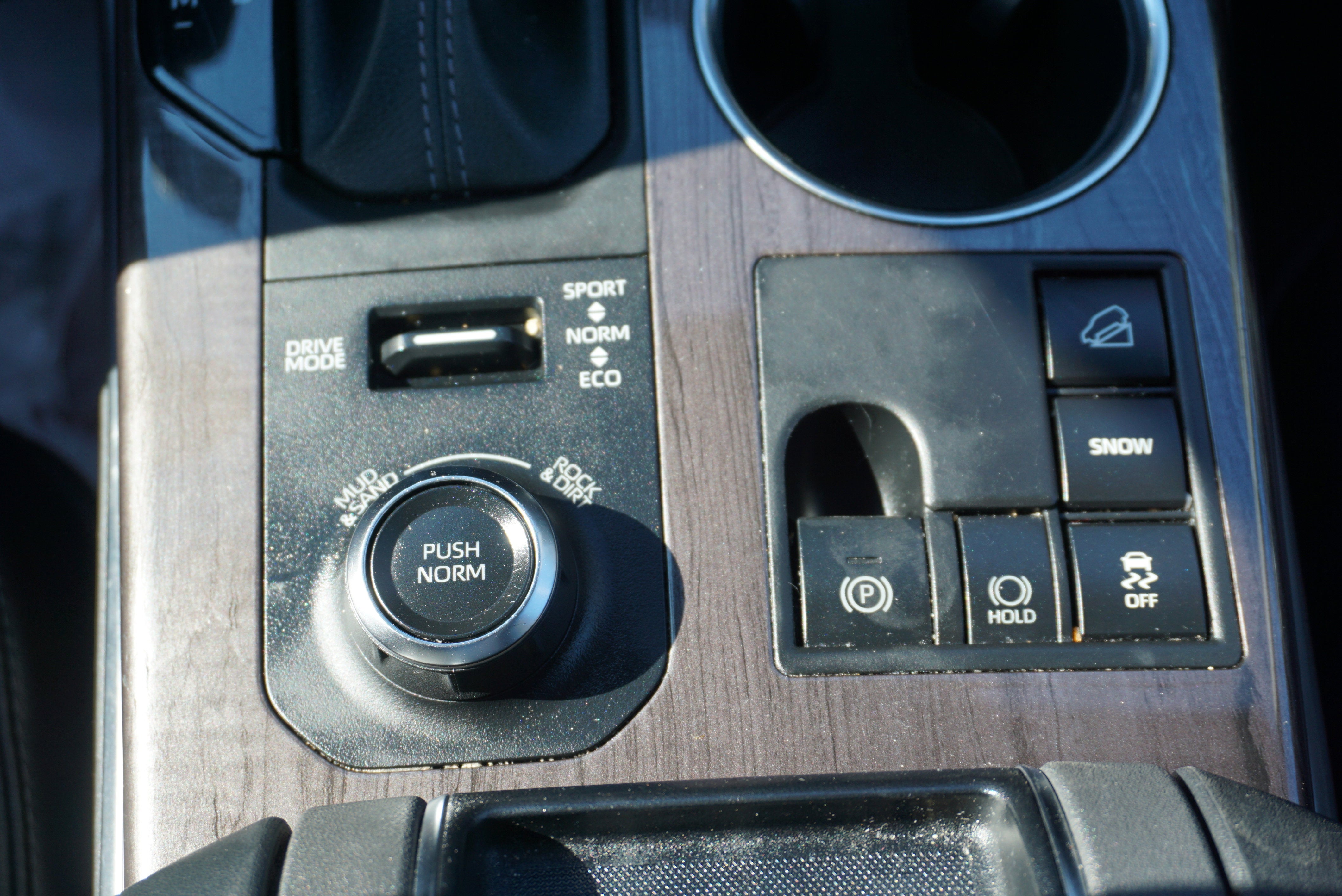 2023 Toyota Highlander Base