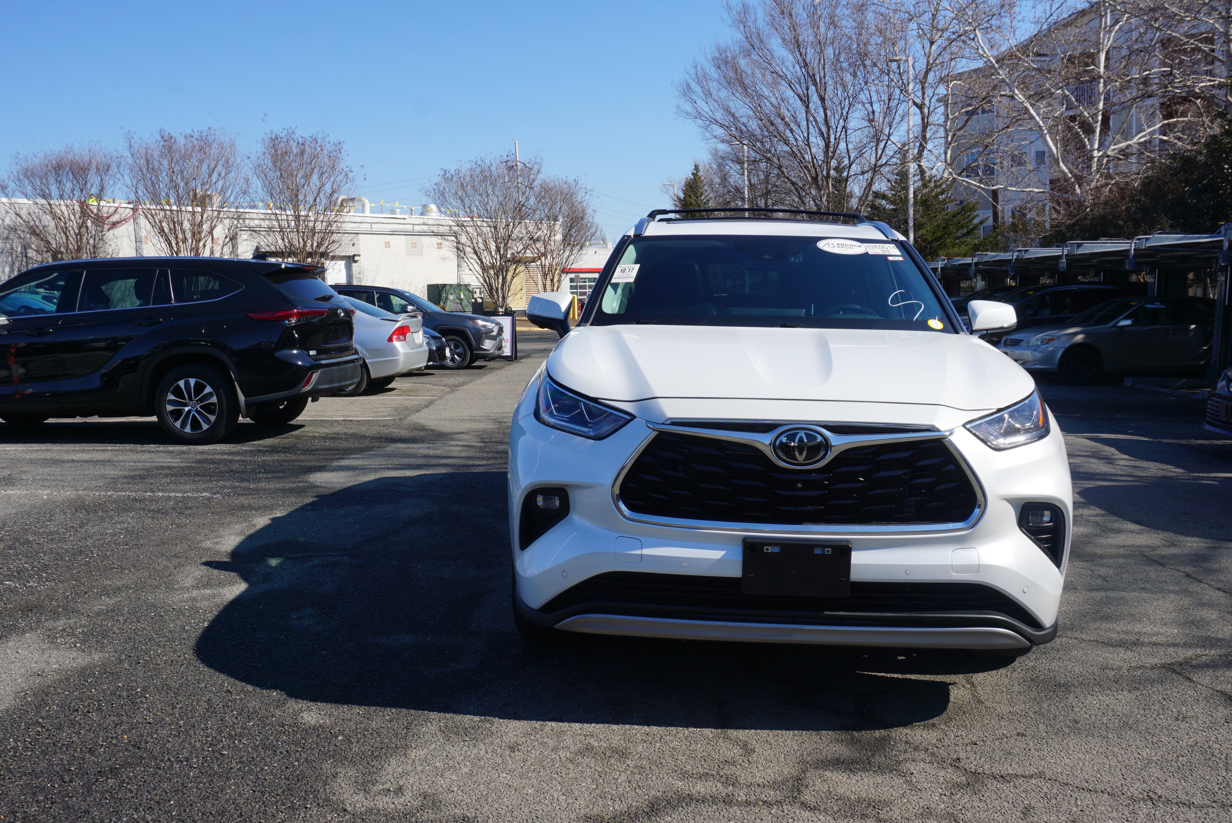 2023 Toyota Highlander Base