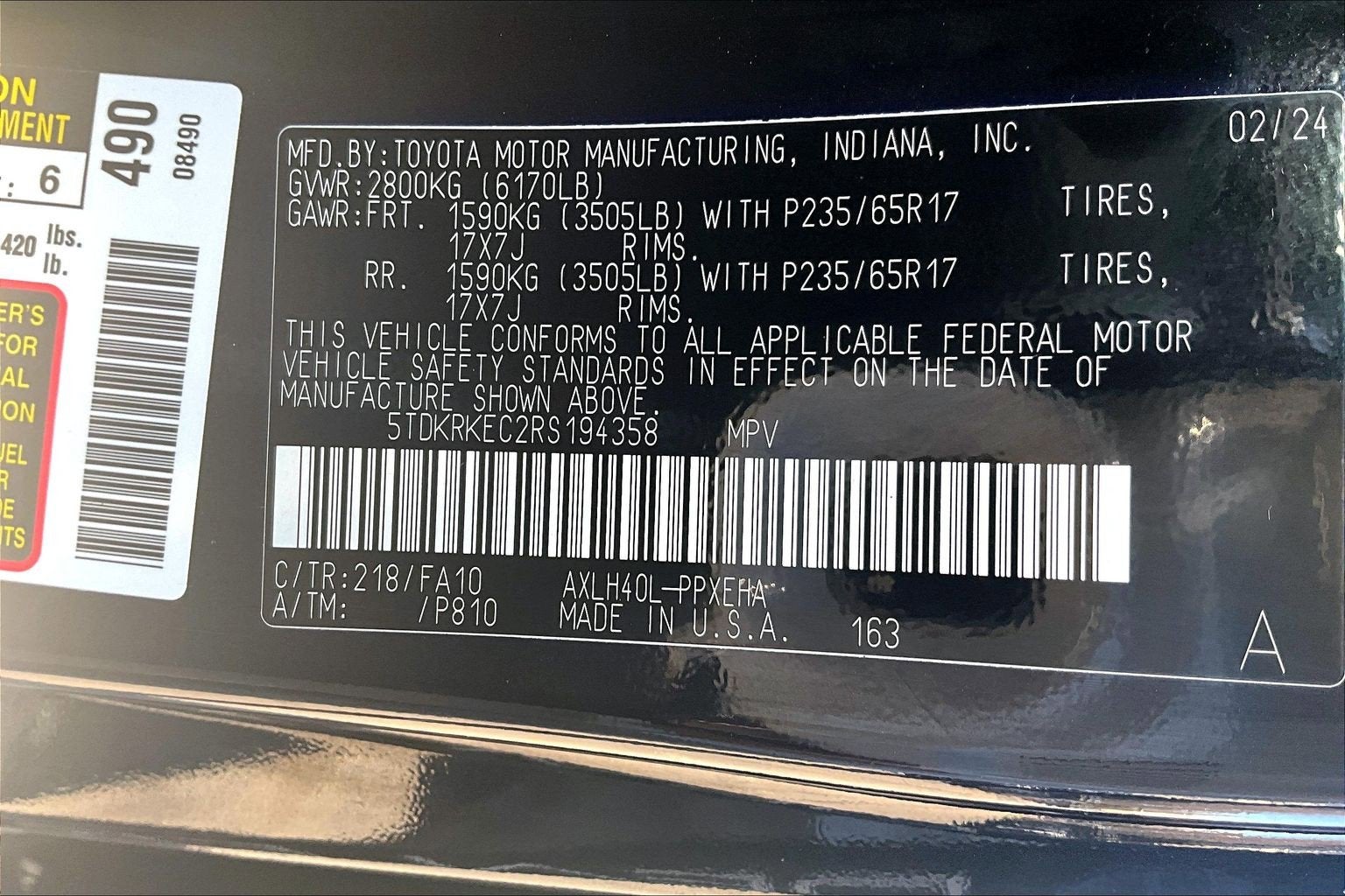 2024 Toyota Sienna LE