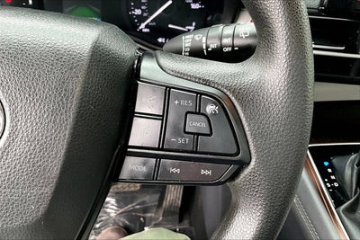 2024 Toyota Sienna LE