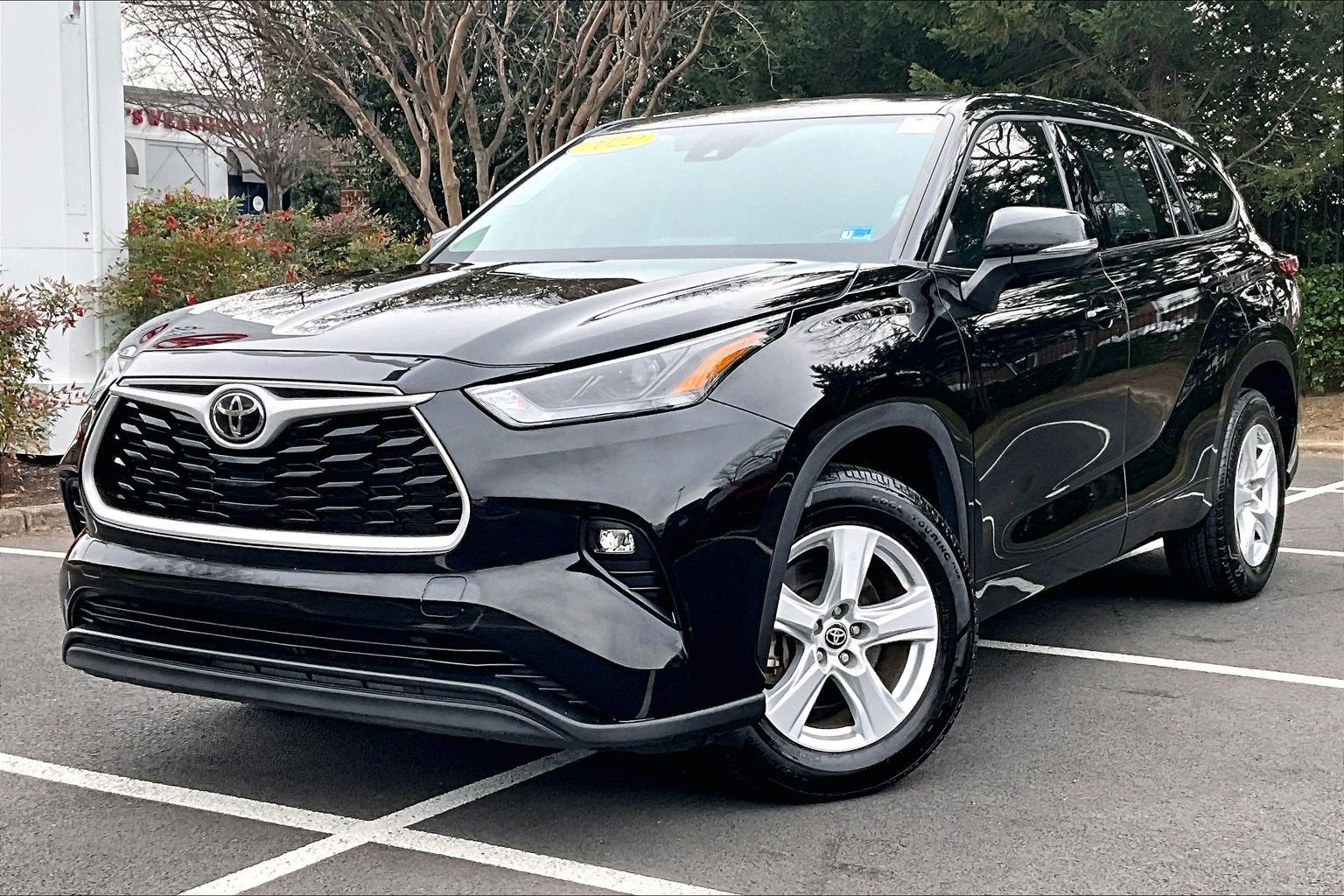 2022 Toyota Highlander LE