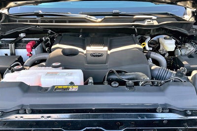 2024 Toyota Tundra 4WD SR5