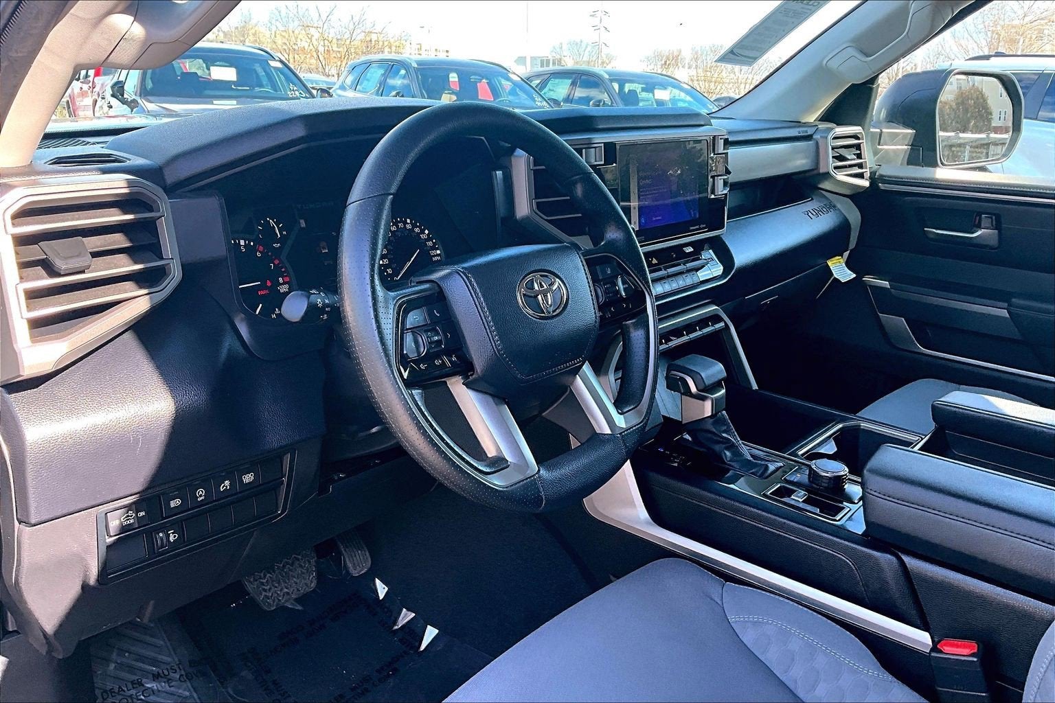 2024 Toyota Tundra 4WD SR5