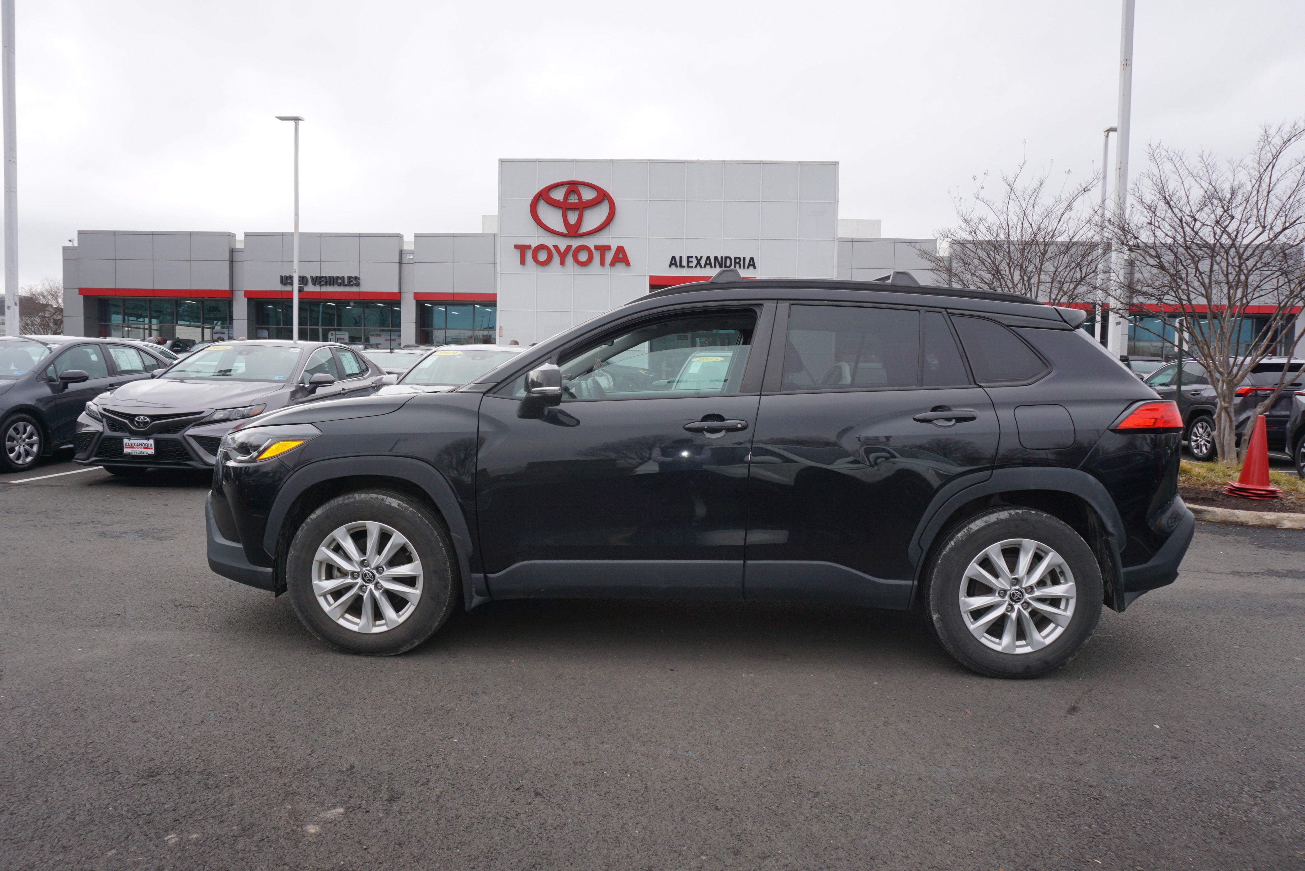 2022 Toyota Corolla Cross LE