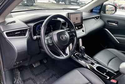 2024 Toyota Corolla Cross XLE