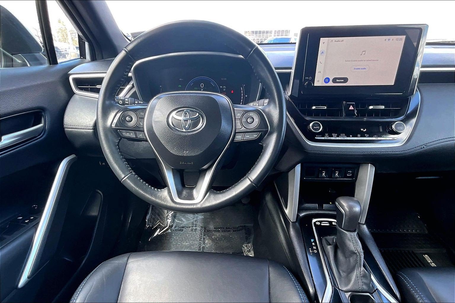 2024 Toyota Corolla Cross Hybrid XSE