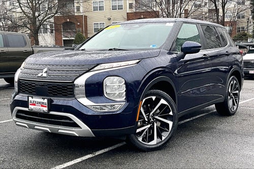 2024 Mitsubishi Outlander SE