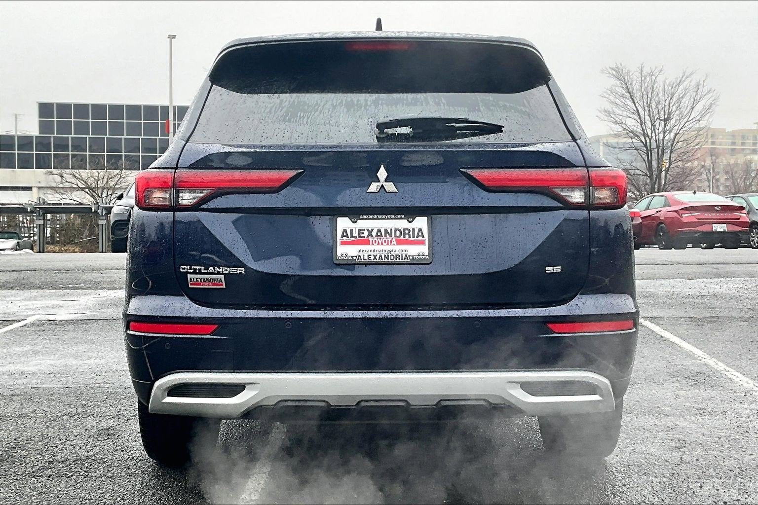 2024 Mitsubishi Outlander SE