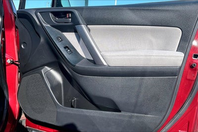 2015 Subaru Forester 2.5i