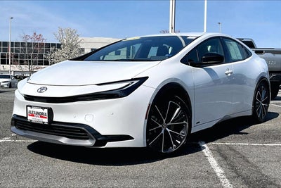 2024 Toyota Prius XLE